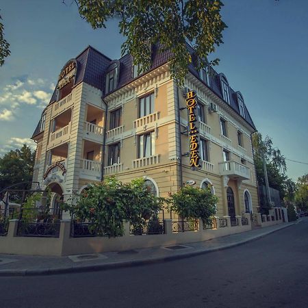 Hotel Eden Iasi Eksteriør billede