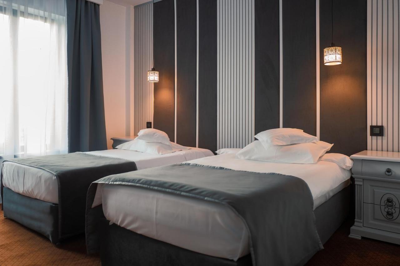 Hotel Eden Iasi Eksteriør billede