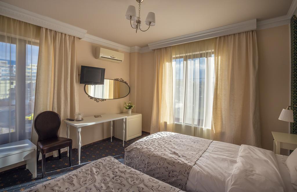 Hotel Eden Iasi Værelse billede