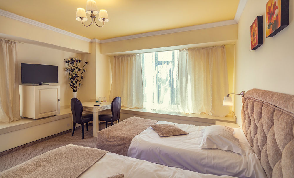 Hotel Eden Iasi Eksteriør billede